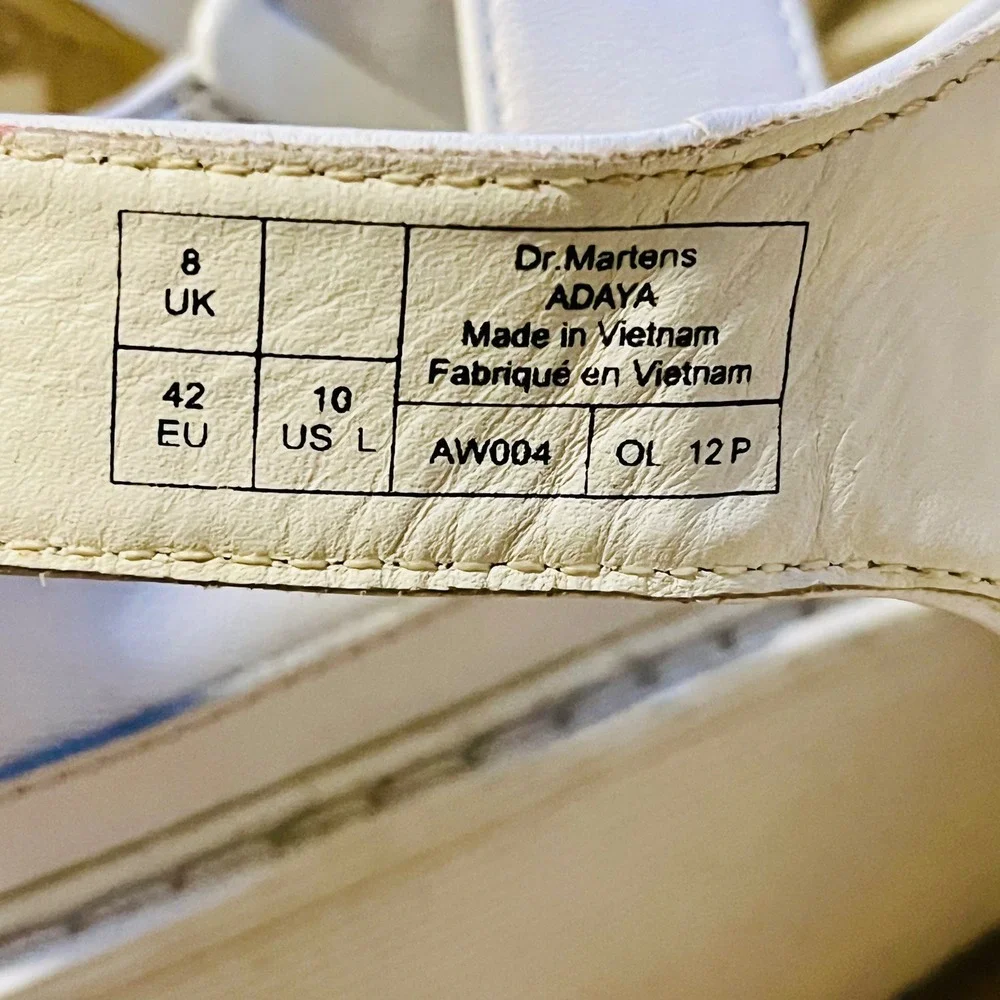 Dr Martens Adaya Platform T-Strap Wedge Sandals Women 10 White Leather Y2K Bratz